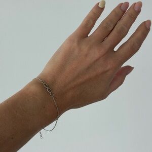 Elegant Silver Infinity Bracelet 925